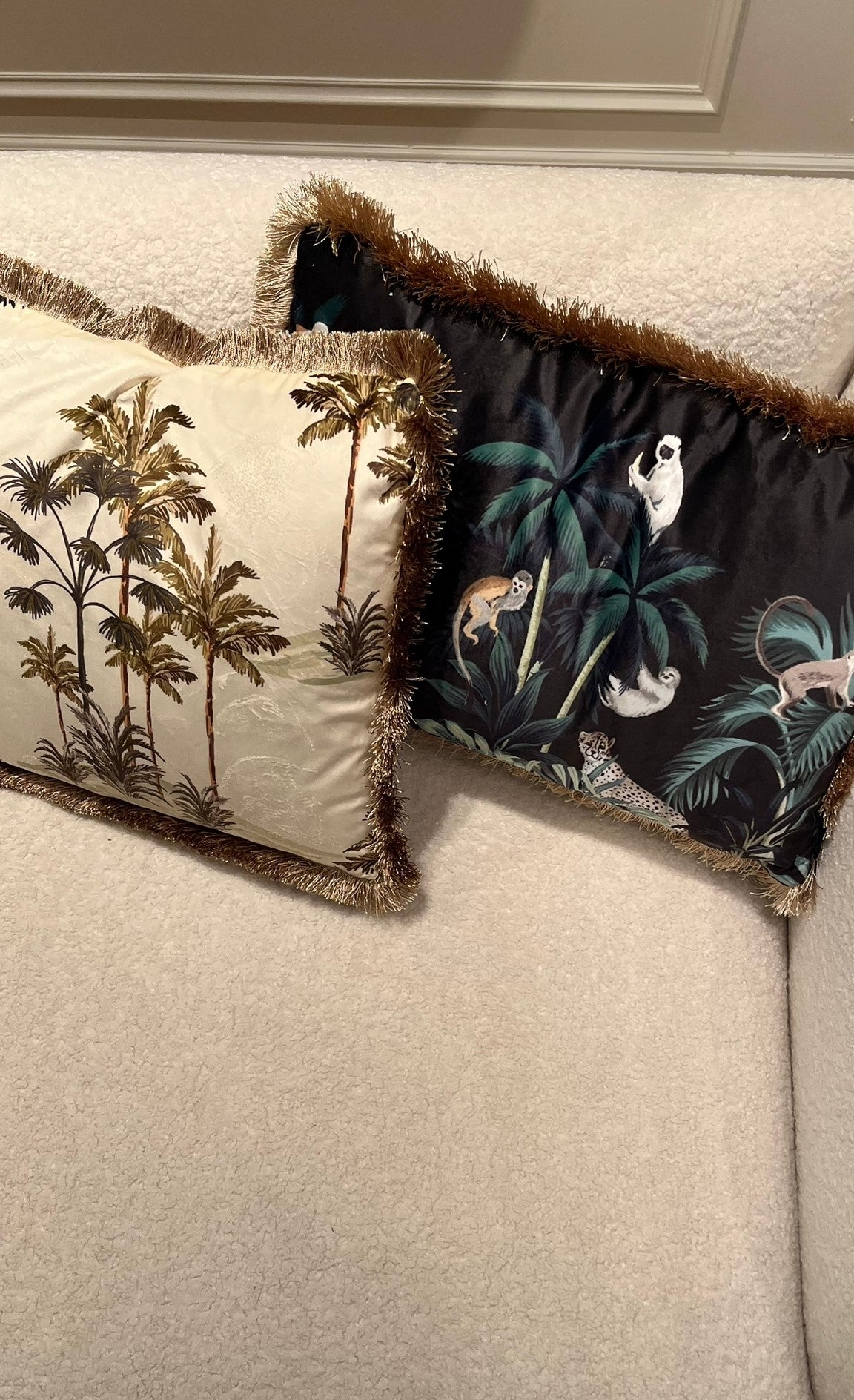Sierkussen - Jungle fluweel gouden franjes